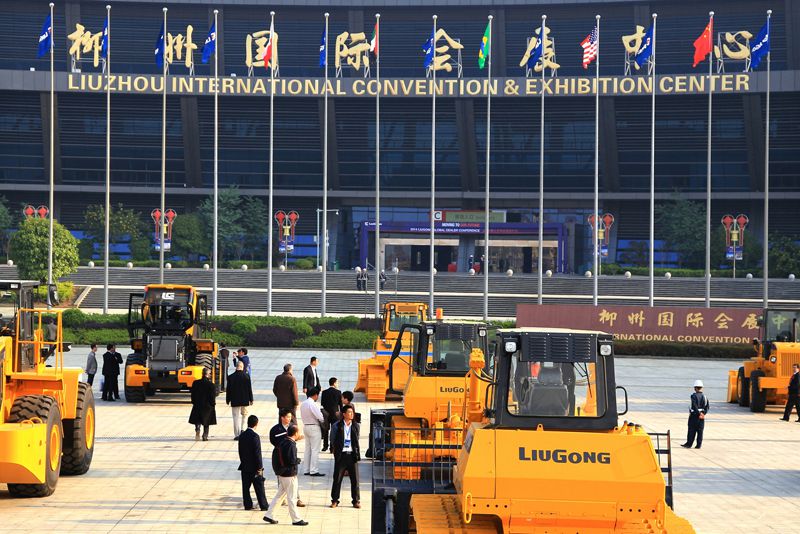 1530796864922085.jpg 组照《柳州会展中心》(2) 光歌 13597020020.jpg